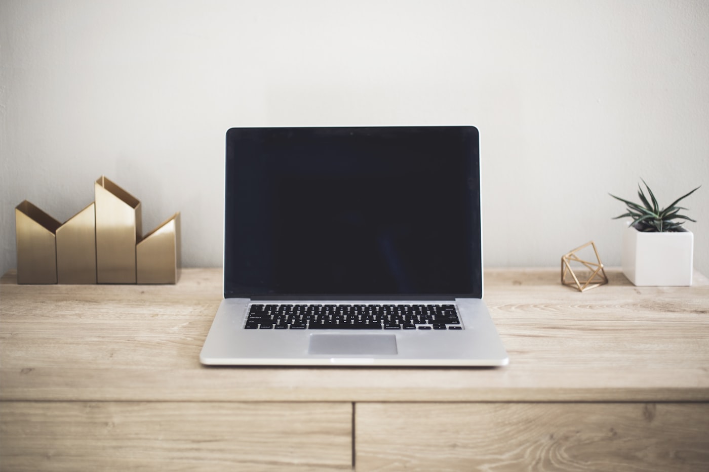 Notebook moderno aperto